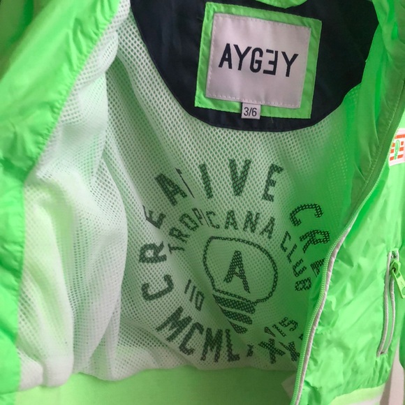 Neon jacket - Picture 2 of 2